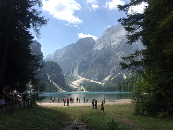 Braies_favellatrice Leo núi ở Ý