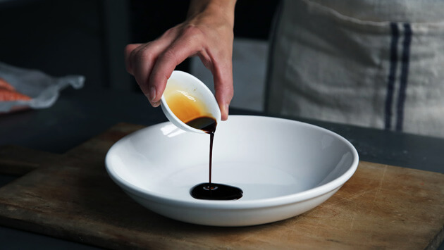 Giấm Balsamic sánh mịn